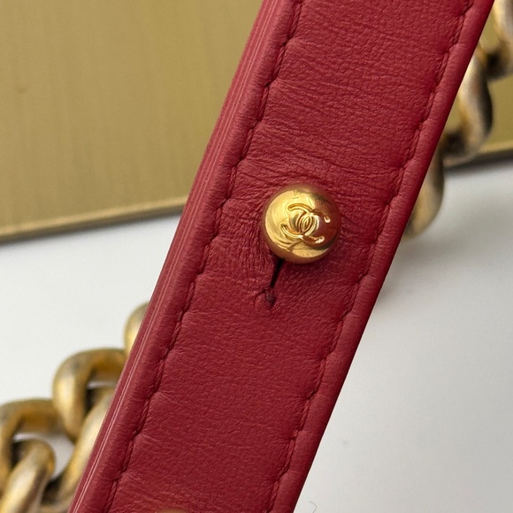 Chanel 23-Series Black Trim & Red Lambskin Flap Bag with Chain Trim – Gold Hard - Picture 8 of 9